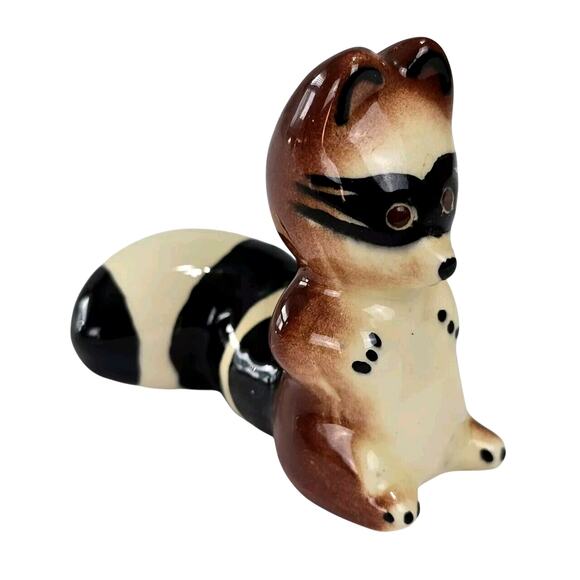 Robert Simmons Fluffy Tailed Bandit Raccoon California Pottery Vintage - Picture 1 of 10